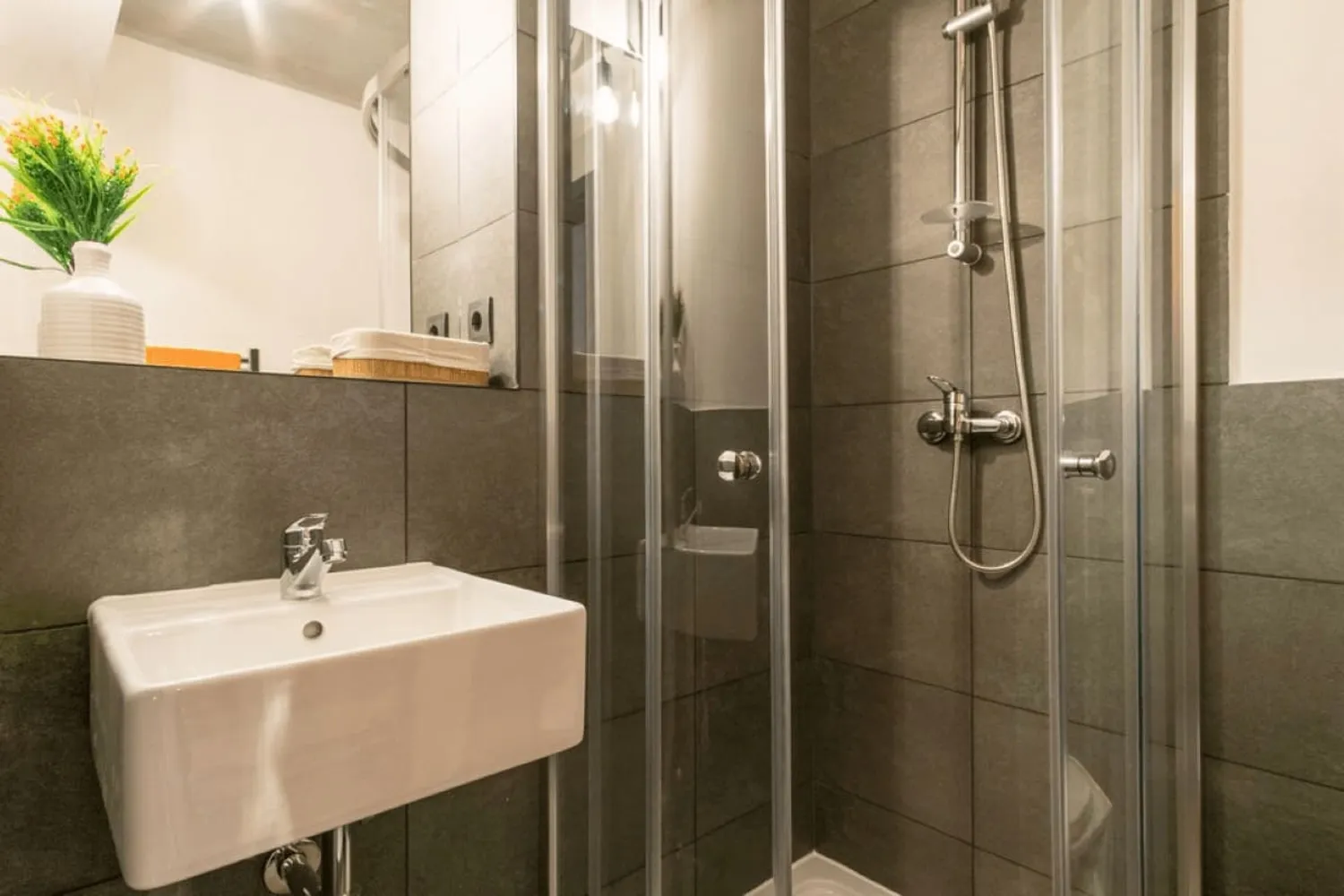 1 Zimmer Wohnung mit 30 m² in Siegen – Bild 2