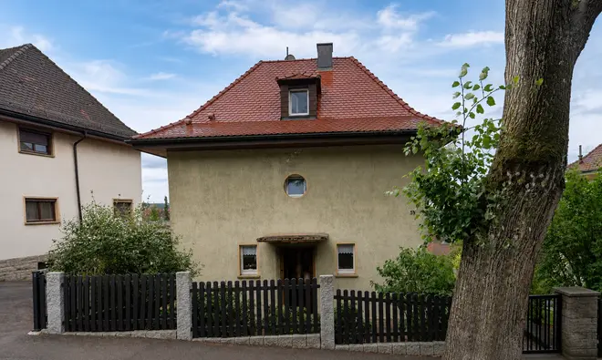 6 Zimmer Haus mit 115 m² in Pforzheim – Bild 2