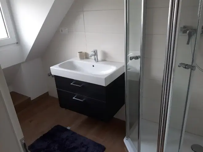 4 Zimmer Wohnung mit 95 m² in Bonn – Bild 3