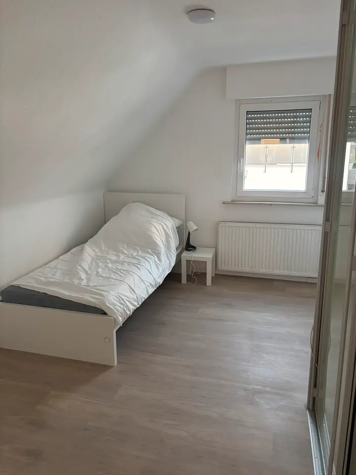 WG-Zimmer mit 90 m² in Offenbach – Bild 1