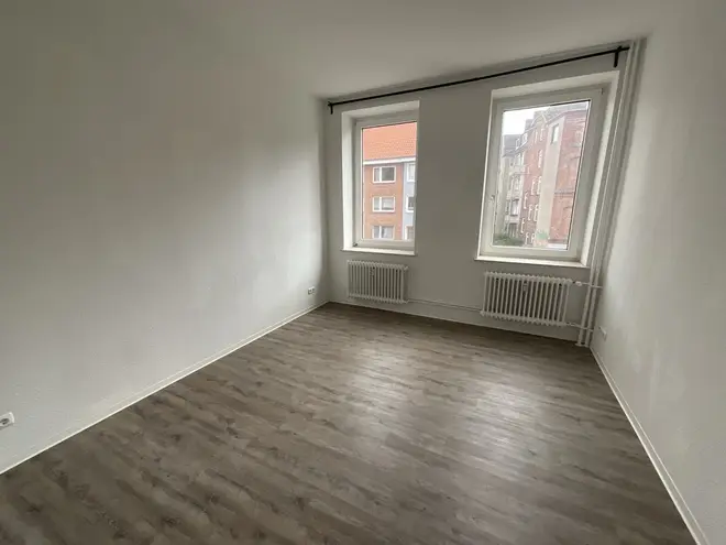 6 Zimmer Wohnung mit 165 m² in Kiel – Bild 2
