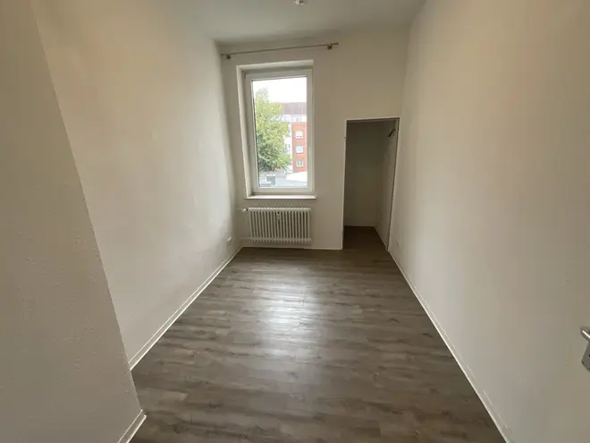 6 Zimmer Wohnung mit 165 m² in Kiel – Bild 4