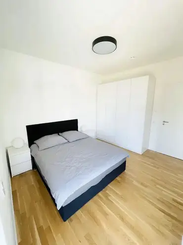 2 Zimmer Wohnung mit 55 m² in Berlin – Bild 7