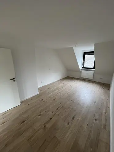 5 Zimmer Wohnung mit 83 m² in Oberhausen – Bild 11