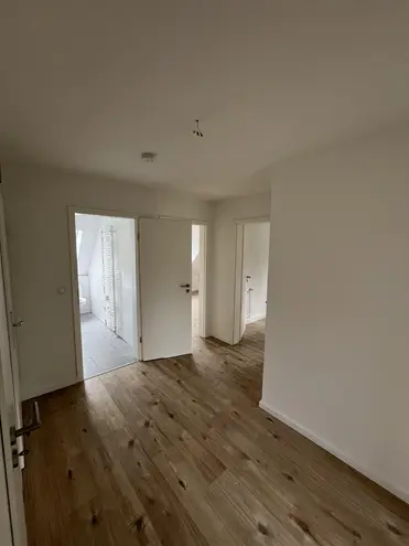 5 Zimmer Wohnung mit 83 m² in Oberhausen – Bild 2
