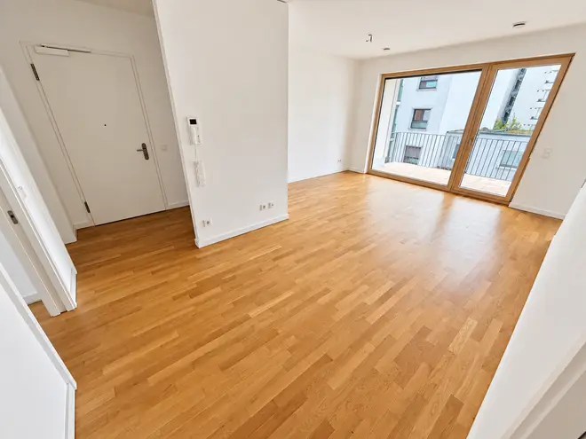 3 Zimmer Wohnung mit 93 m² in Frankfurt am Main – Bild 1