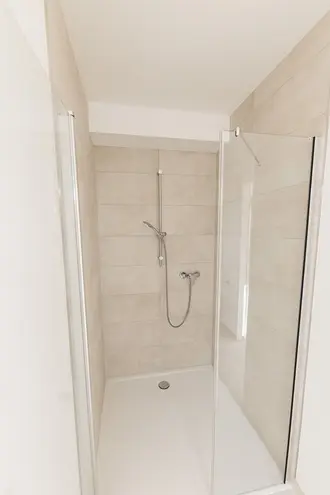 1 Zimmer Wohnung mit 22 m² in Köln – Bild 6