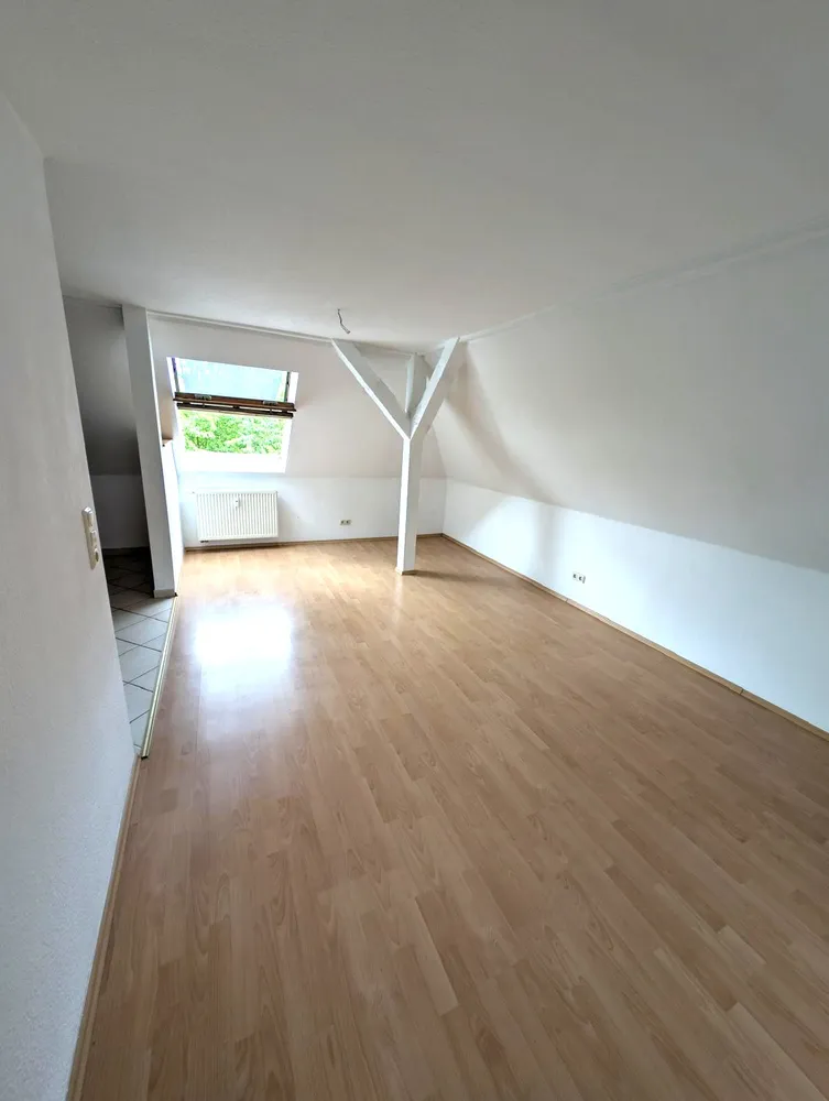 2 Zimmer Wohnung mit 65 m² in Gera – Bild 3