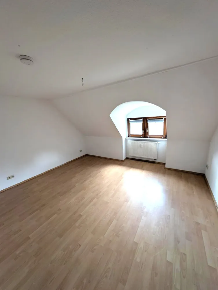 2 Zimmer Wohnung mit 65 m² in Gera – Bild 10