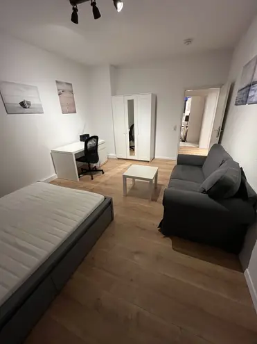 2 Zimmer Wohnung mit 77 m² in Chemnitz – Bild 3