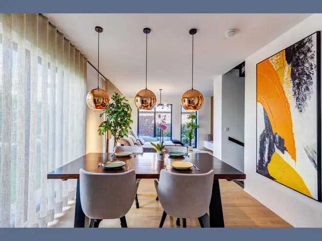 5 Zimmer Haus mit 132 m² in München – Bild 1