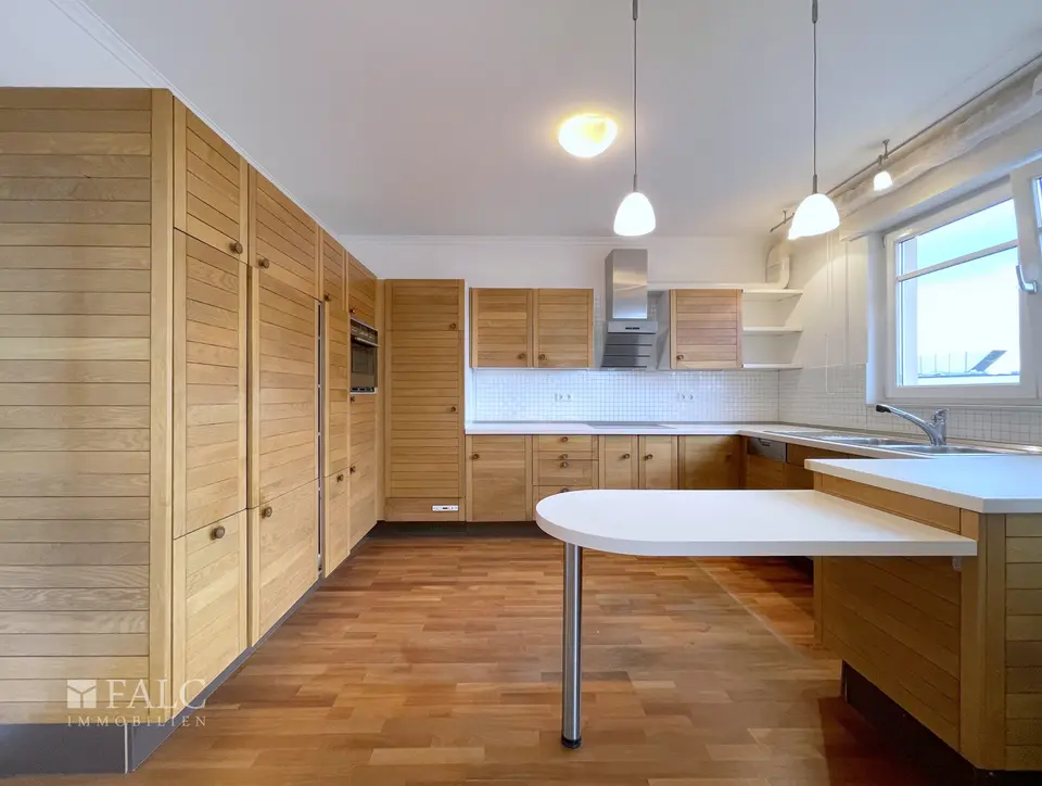 4 Zimmer Wohnung mit 158 m² in Troisdorf – Bild 3