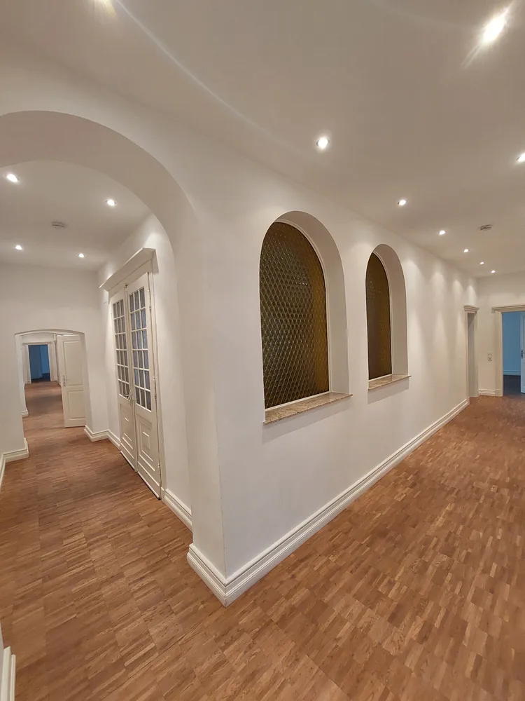 7 Zimmer Wohnung mit 212 m² in Trier – Bild 2