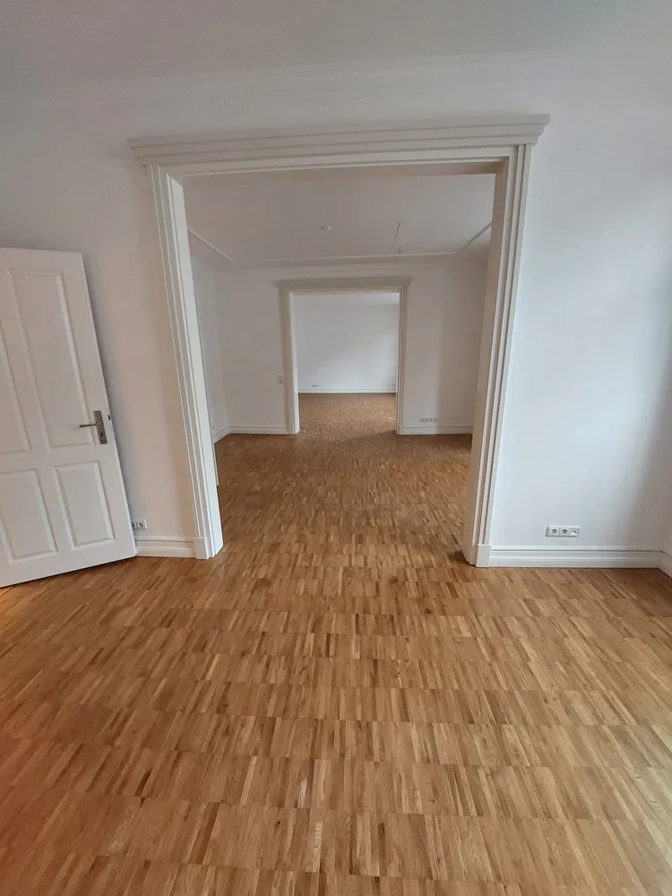 7 Zimmer Wohnung mit 212 m² in Trier – Bild 3
