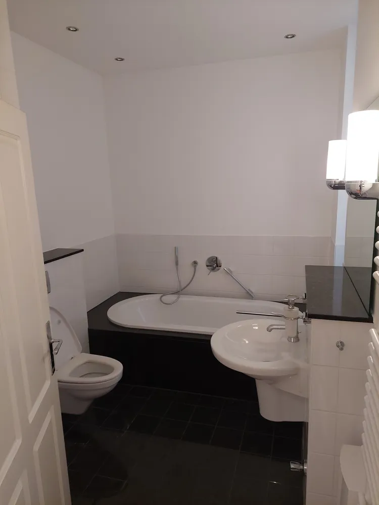 7 Zimmer Wohnung mit 212 m² in Trier – Bild 8