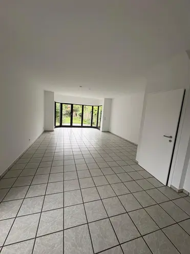 4 Zimmer Haus mit 130 m² in Düsseldorf – Bild 2