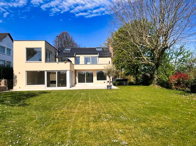 7 Zimmer Haus mit 300 m² in Bonn – Bild 2