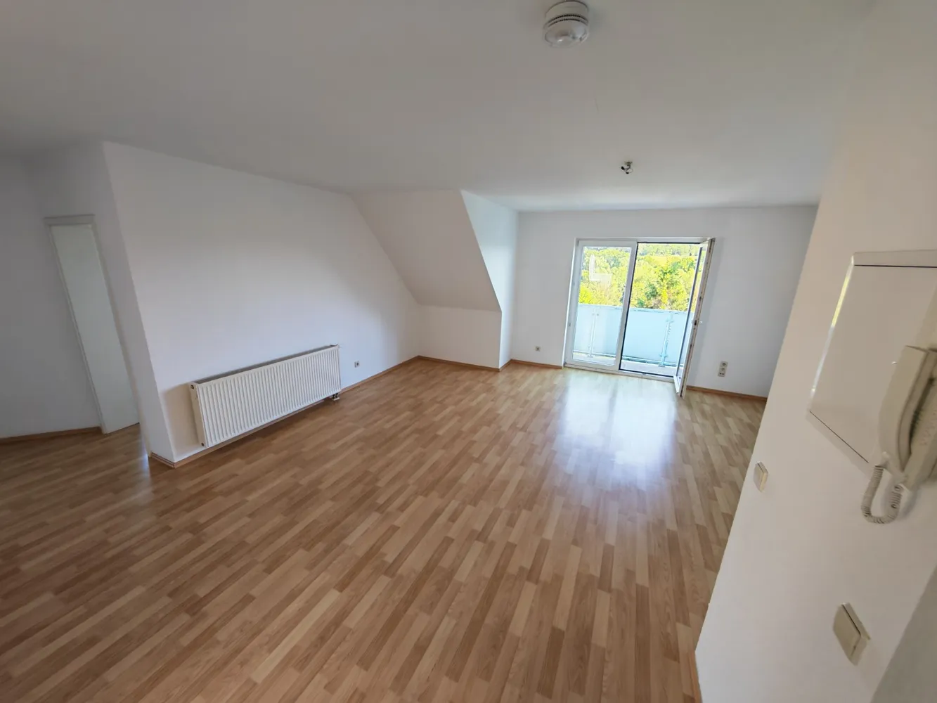2 Zimmer Wohnung mit 60 m² in Plauen – Bild 10