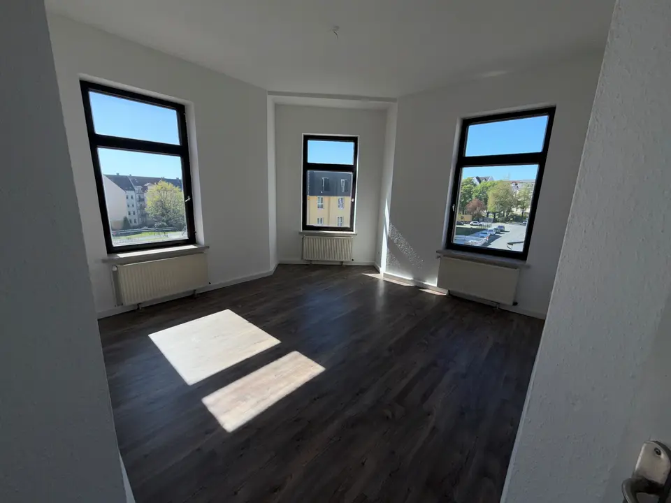 2 Zimmer Wohnung mit 59 m² in Plauen – Bild 2
