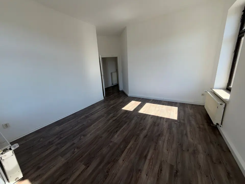 2 Zimmer Wohnung mit 59 m² in Plauen – Bild 3