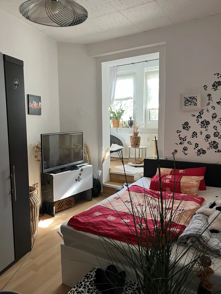 2 Zimmer Wohnung mit 68 m² in Gera – Bild 1