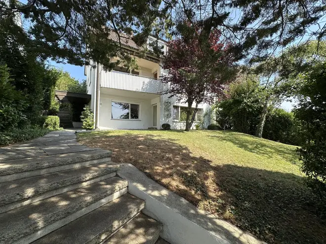8 Zimmer Haus mit 265 m² in Esslingen am Neckar – Bild 7