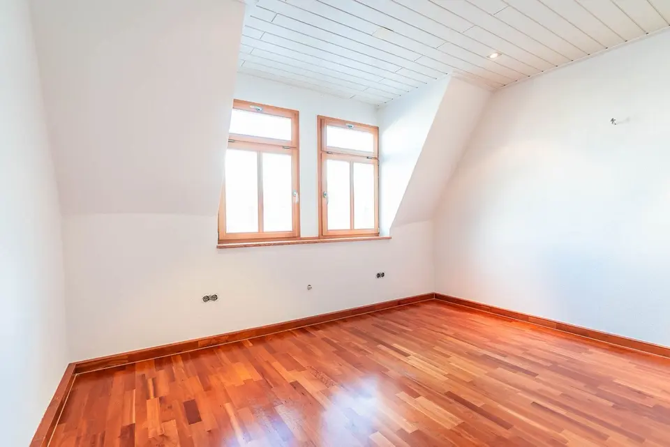 2 Zimmer Wohnung mit 74 m² in Fürth – Bild 8