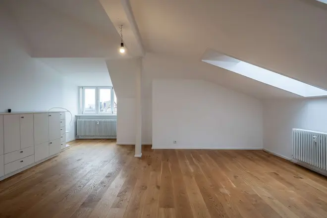 4 Zimmer Wohnung mit 168 m² in Stuttgart – Bild 10