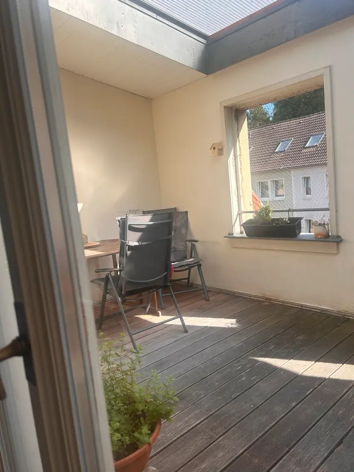 4 Zimmer Wohnung mit 140 m² in Weimar – Bild 3