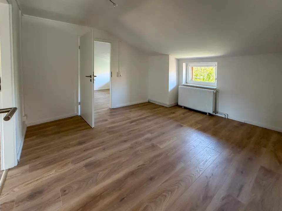 7 Zimmer Haus mit 154 m² in Neumünster – Bild 8