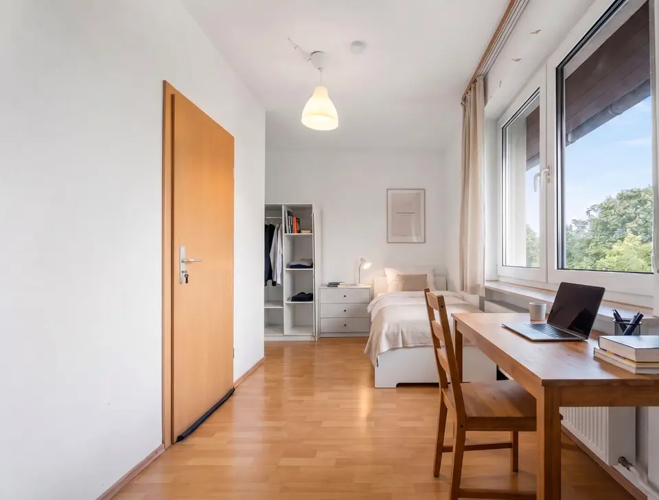 WG-Zimmer mit 20 m² in Oberursel – Bild 1