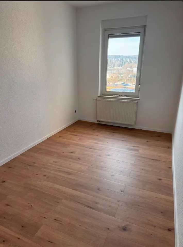4 Zimmer Wohnung mit 100 m² in Gera – Bild 7