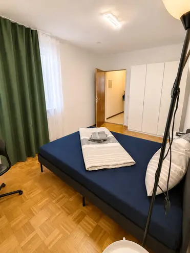 WG-Zimmer mit 9 m² in München – Bild 1