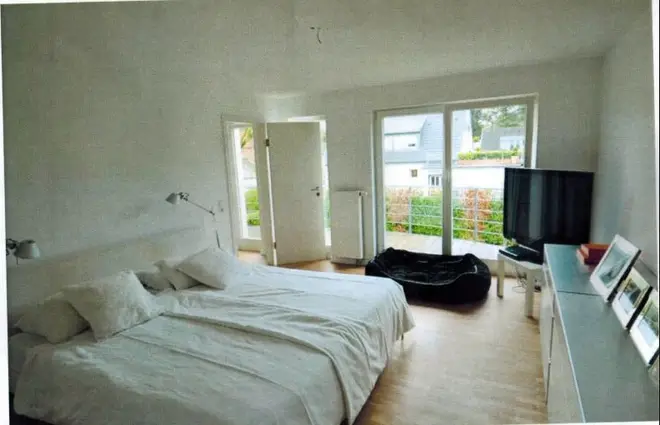 8 Zimmer Haus mit 240 m² in Krefeld – Bild 12