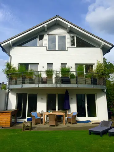 8 Zimmer Haus mit 240 m² in Krefeld – Bild 2