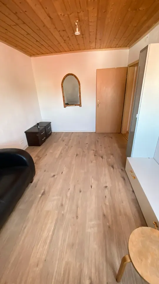 2 Zimmer Wohnung mit 55 m² in Rüsselsheim am Main – Bild 2