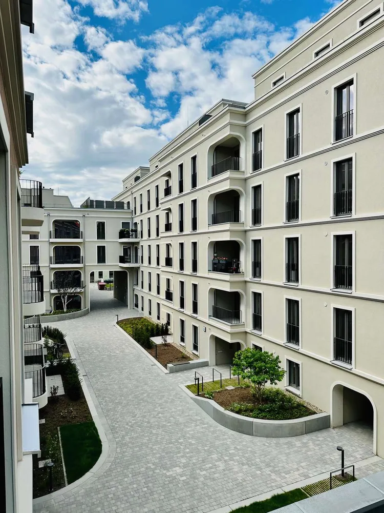 4 Zimmer Wohnung mit 114 m² in Dresden – Bild 1