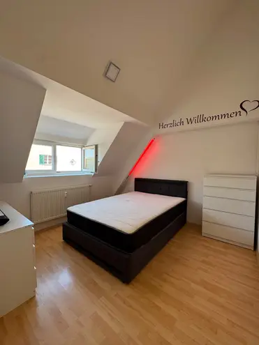 1 Zimmer Wohnung mit 17 m² in Augsburg – Bild 1