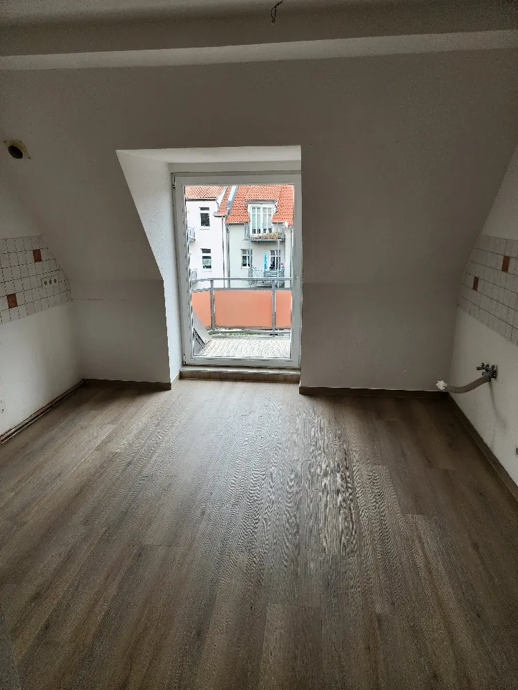 2 Zimmer Wohnung mit 68 m² in Erfurt – Bild 4