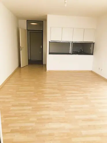 1 Zimmer Wohnung mit 32 m² in Frankfurt am Main – Bild 2