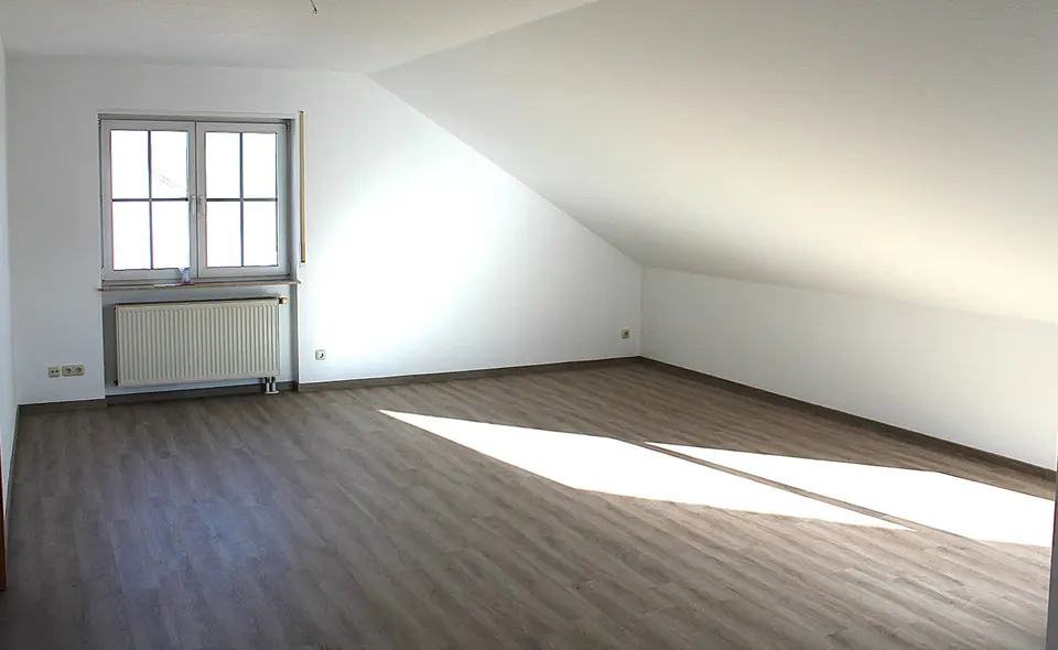 2 Zimmer Wohnung mit 82 m² in Aschaffenburg – Bild 1