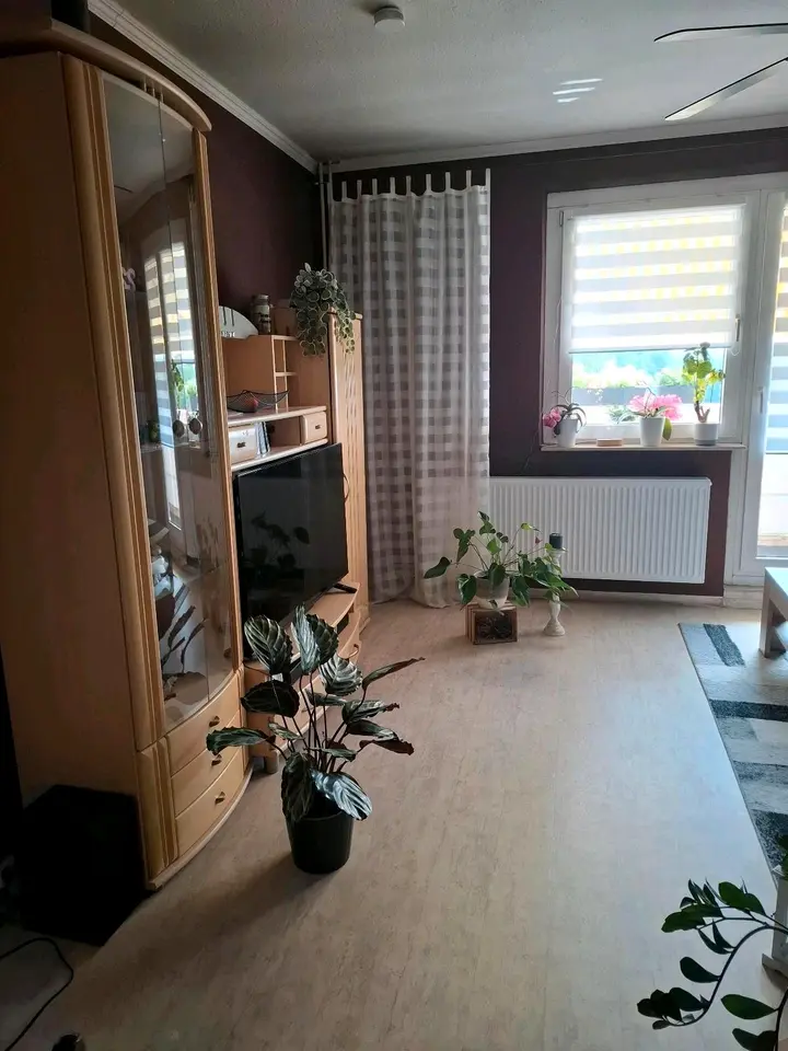 4 Zimmer Wohnung mit 75 m² in Neubrandenburg – Bild 2
