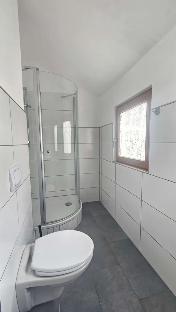 150 Zimmer Wohnung mit 55 m² in Ludwigshafen am Rhein – Bild 11