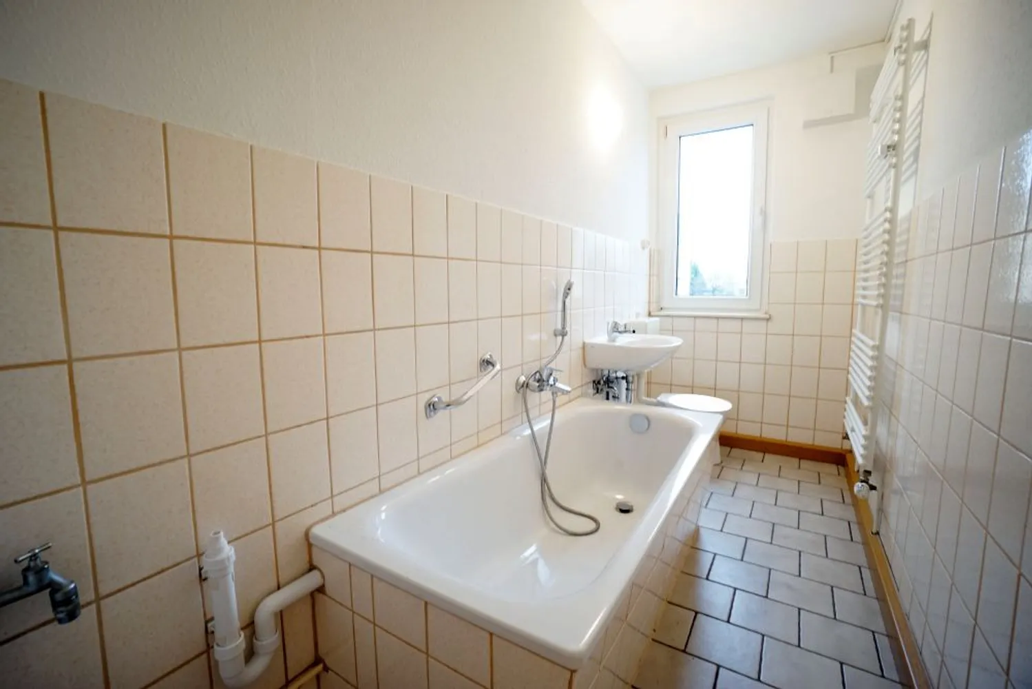 2 Zimmer Wohnung mit 48 m² in Plauen – Bild 3