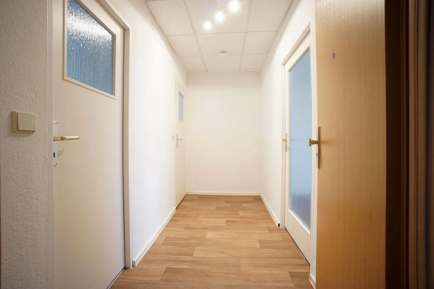 2 Zimmer Wohnung mit 48 m² in Plauen – Bild 4