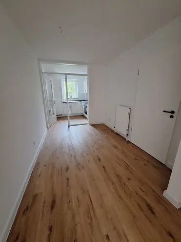 3 Zimmer Wohnung mit 74 m² in Hannover – Bild 2