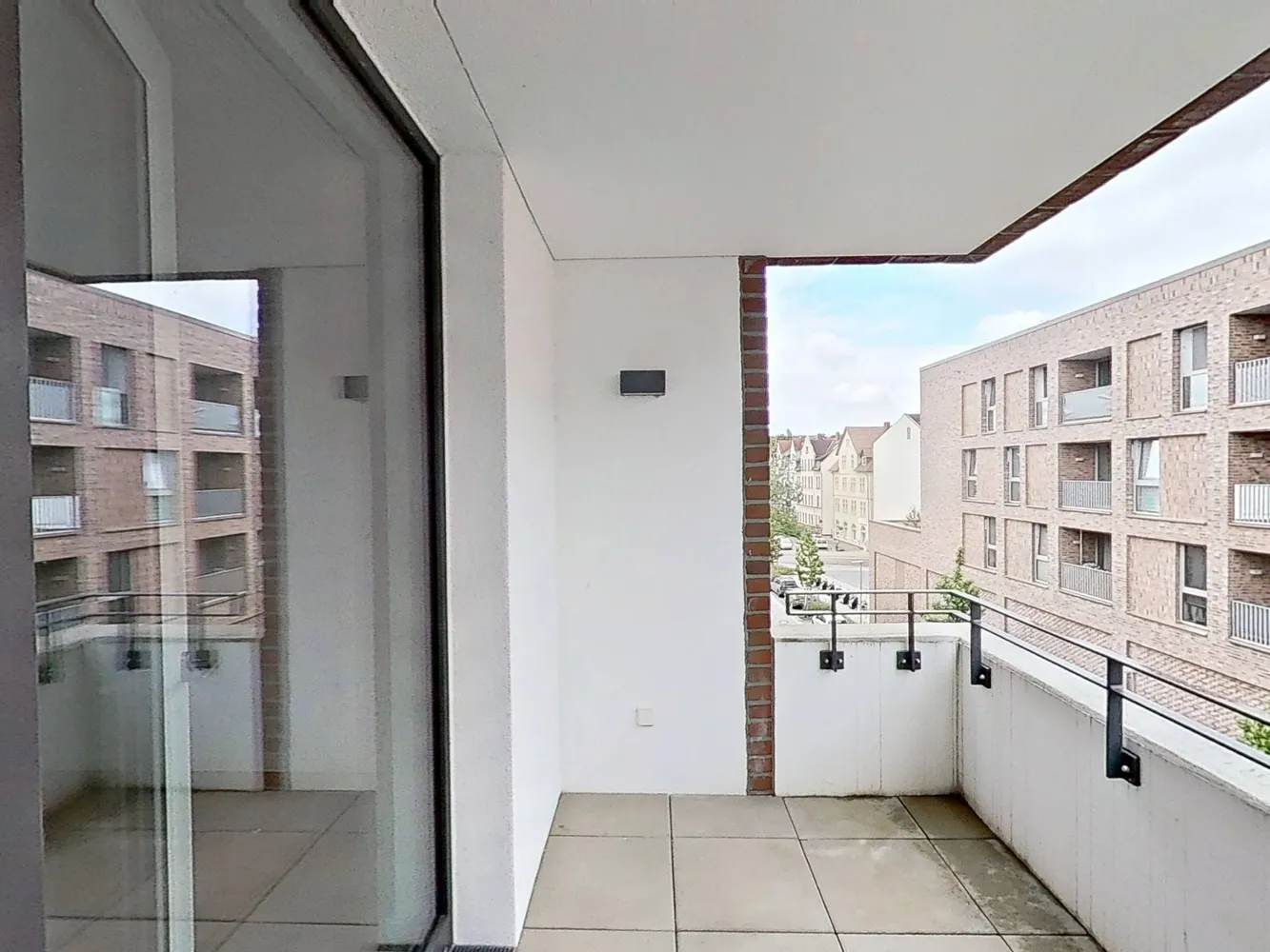 2 Zimmer Wohnung mit 76 m² in Hannover – Bild 3