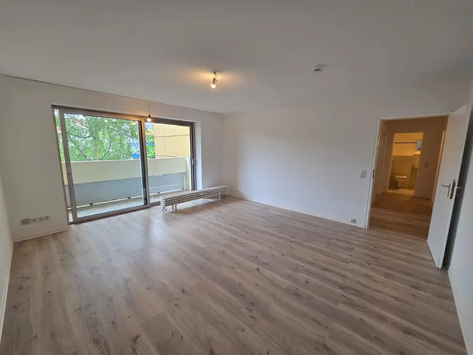 2 Zimmer Wohnung mit 69 m² in Saarbrücken – Bild 1