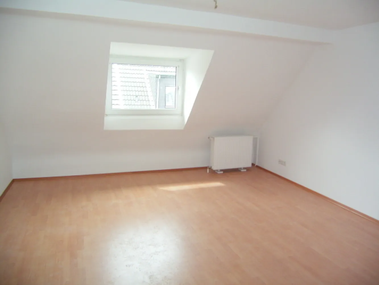 3 Zimmer Wohnung mit 68 m² in Krefeld – Bild 2