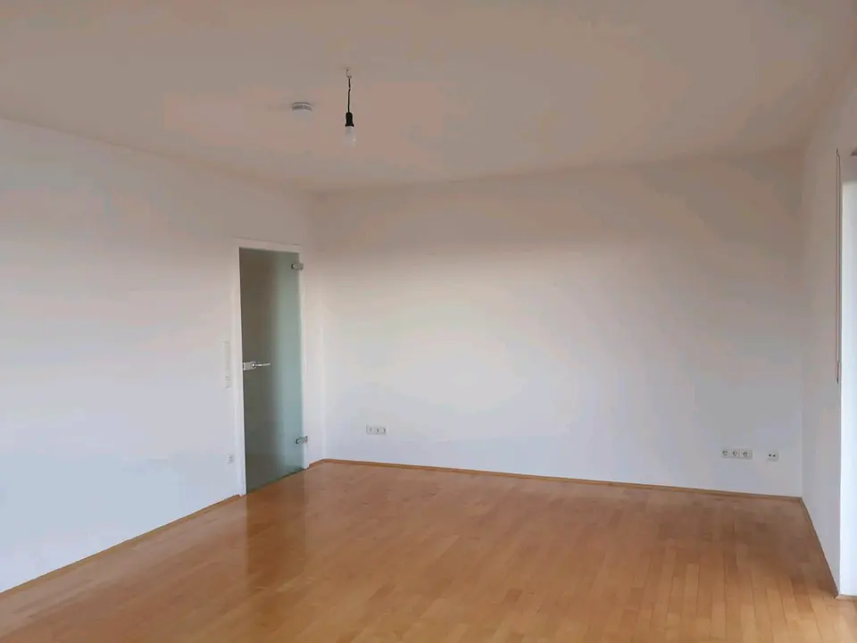 4 Zimmer Wohnung mit 106 m² in Passau – Bild 2